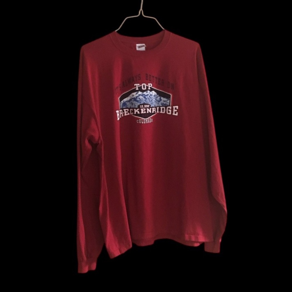 Men’s long sleeve red cotton tee shirt from Breckinridge, Colorado. Size 2X.
